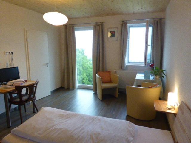 Hotel Hohe Flum ショップハイム エクステリア 写真